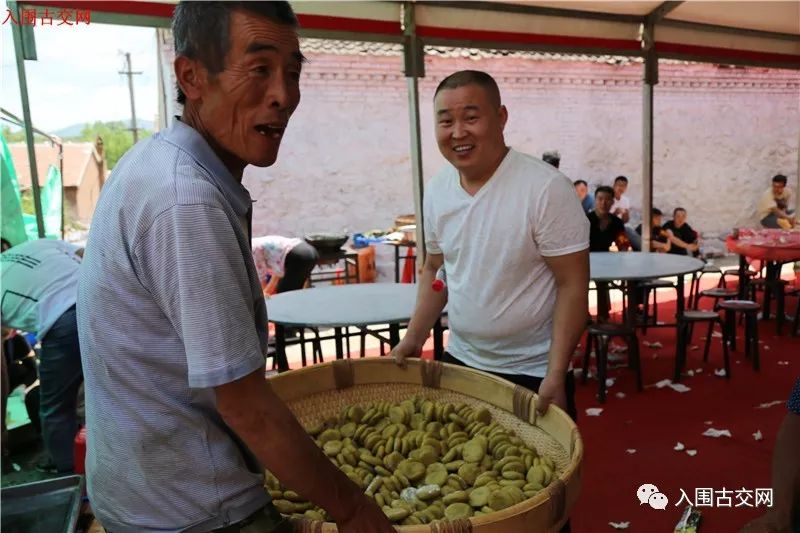 揭秘！这波操作让乡亲们的生活‘芝麻开花节节高’，幸福指数飙升的背后竟是……