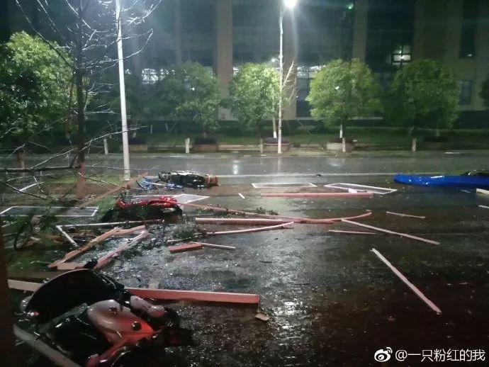 惊！广东多地突遭冰雹雨狂轰滥炸，市民惊呼，天降冰弹为哪般？